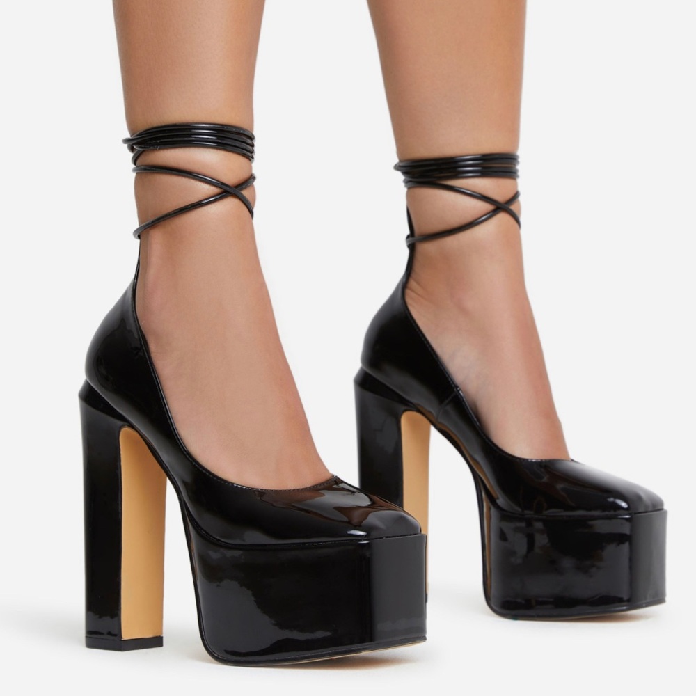 Brand New Platform Pumps Black